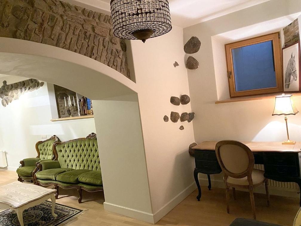 Exclusive Gaono Apartment In The Heart Of Old Town Vilnius Ngoại thất bức ảnh